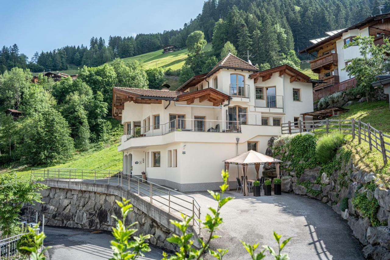 Monis Apartment Ramsau im Zillertal Extérieur photo